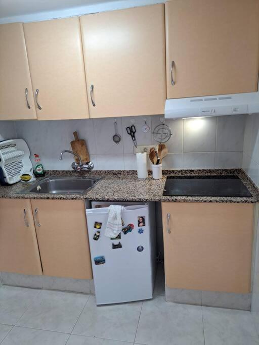 Holiday Center Apartamento Vistas Mar, Acceso Directo Playa Y Piscina ロザス エクステリア 写真